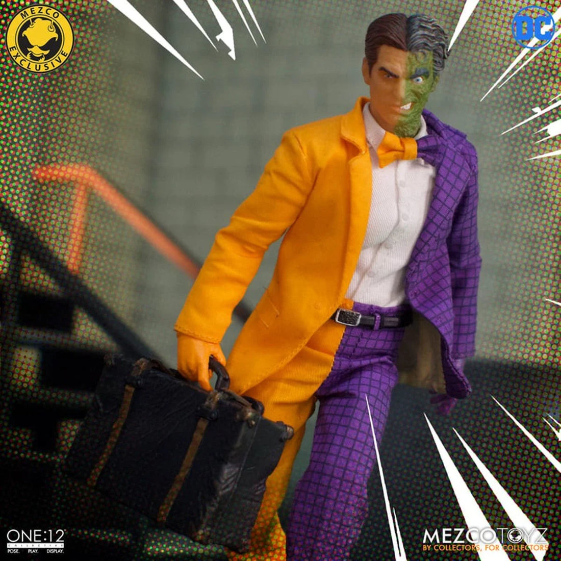 Batman vs Two-Face: Golden Age Edition One:12 Collective Action Figure Boxed Set