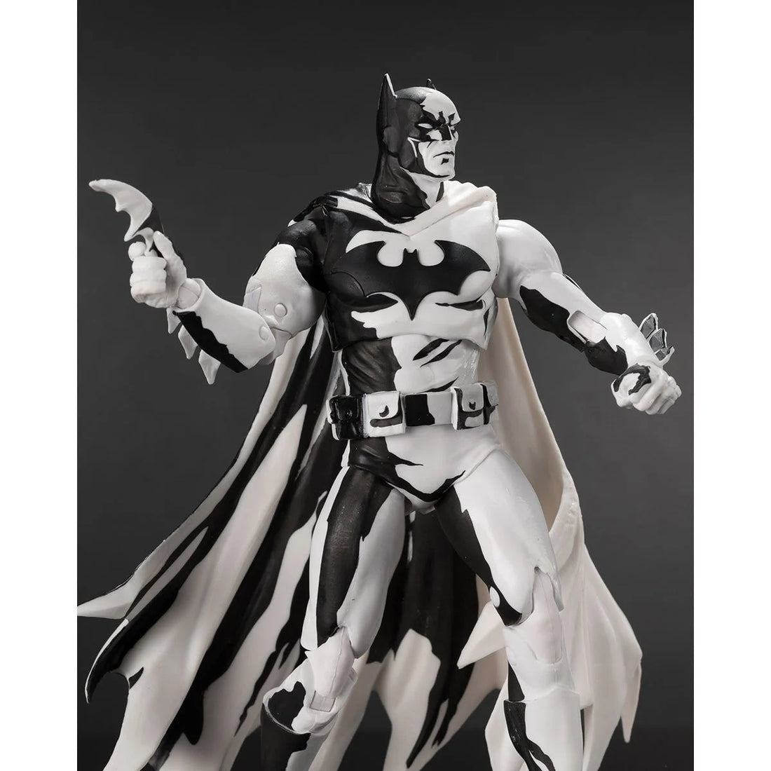 DC Multiverse Batman Hush Sketch Gold Label - Entertainment Earth Exclusive