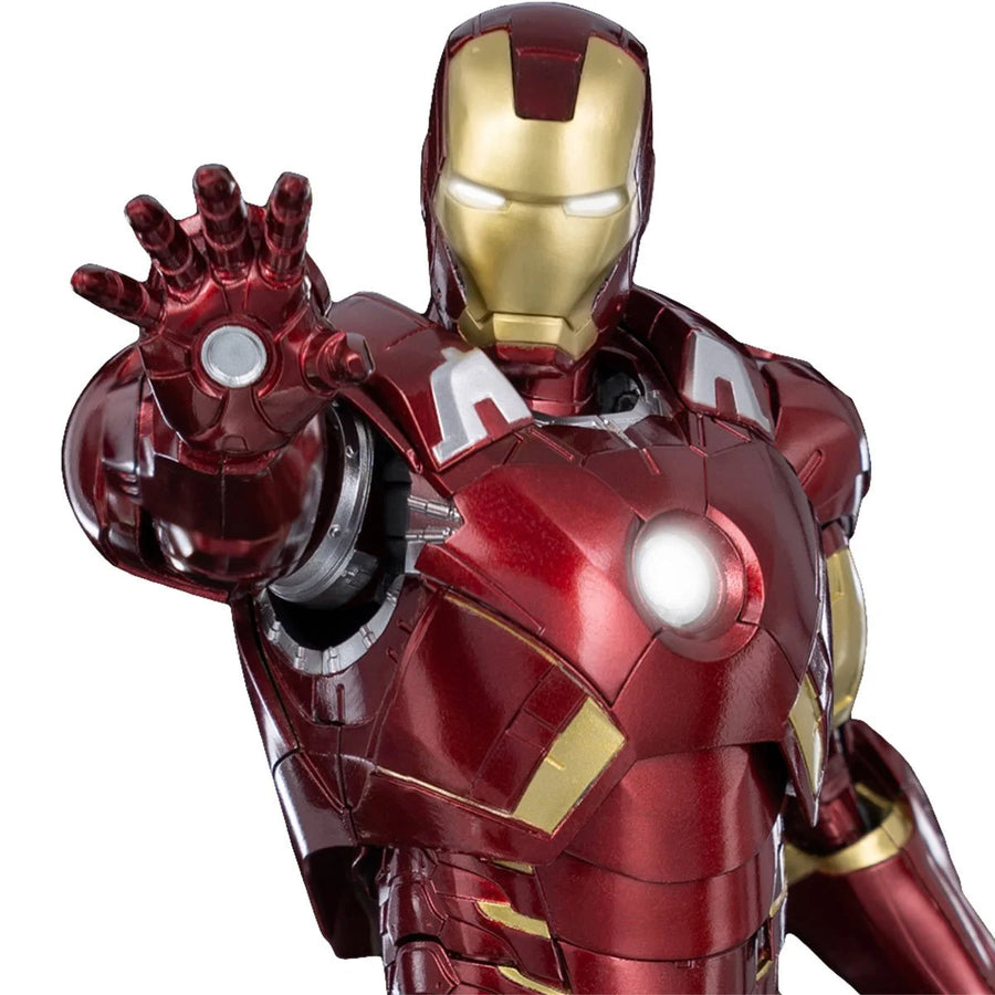 Marvel Studios: The Infinity Saga Iron Man Mark 7 DLX Action Figure