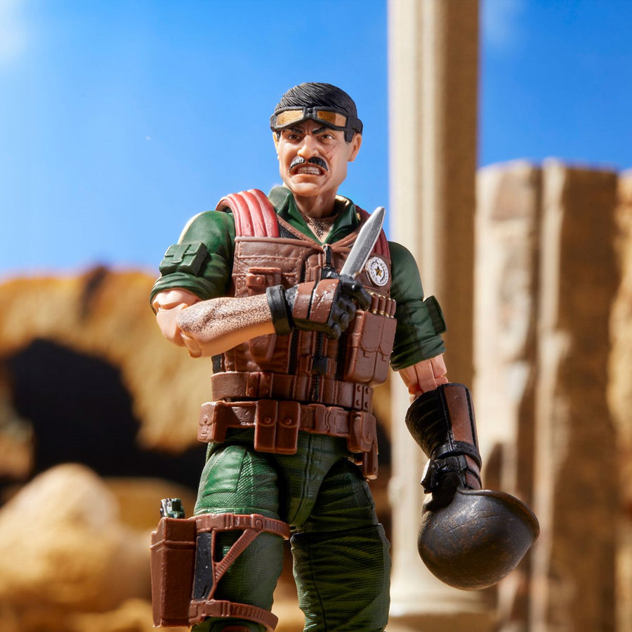 G.I. Joe Classified Series Deluxe Mutt and Junkyard