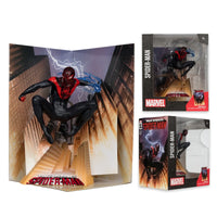 Marvel Wave 2 1:10 Scale Posed Figure with Scene - Spider-Man from Miles Morales: Spider-Man #1