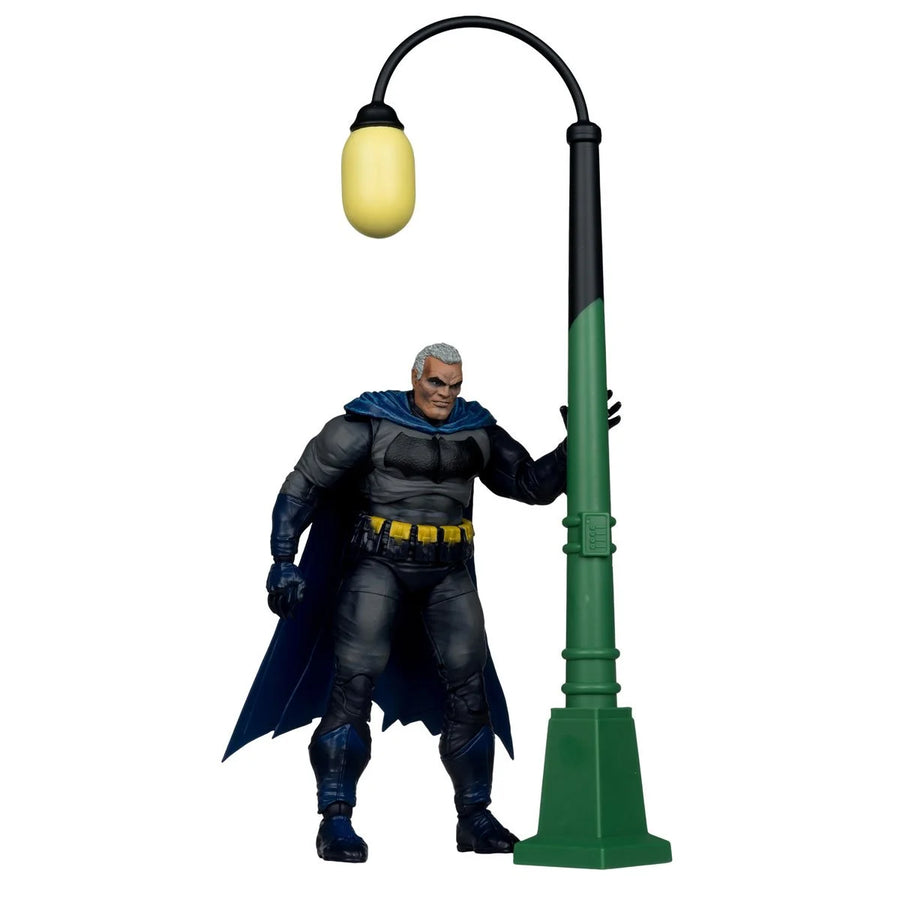 DC Multiverse Batman Dark Knight Returns Battle Damage Blue Outfit (McFarlane Collector Edition Wave 7) (Platinum Edition)